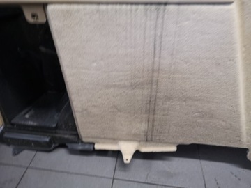 КРЫШКА БАГАЖНИКА ЛЕВАЯ VW TOUAREG 7L6863819A