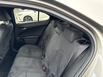 Lexus UX Crossover Facelifting 2.0 250h 184KM 2023 Lexus UX 250h GPF Business 2WD UX 250h Business +, zdjęcie 11