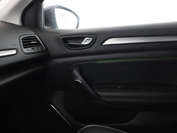 Renault Megane III 2015 Renault Megane Energy BOSE Edition navi grzane, zdjęcie 32