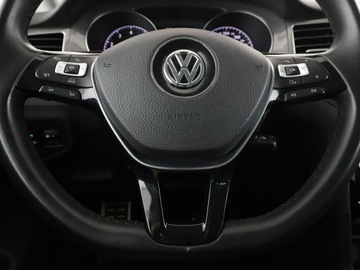 Volkswagen Golf Sportsvan Sportsvan 1.2 TSI BlueMotion Technology 110KM 2016 Volkswagen Golf Sportsvan klima auto czujniki, zdjęcie 20