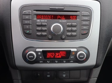 Ford Focus II Hatchback 5d 1.6 Duratec Ti-VCT 115KM 2007 Ford Focus 1.6 i, Salon Polska, Klima, zdjęcie 11