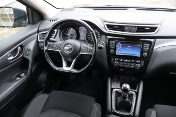 Nissan Qashqai II Crossover Facelifting 1.5 dCi 115KM 2018 Nissan Qashqai 1.5 dCi, Salon Polska, Serwis ASO, zdjęcie 6