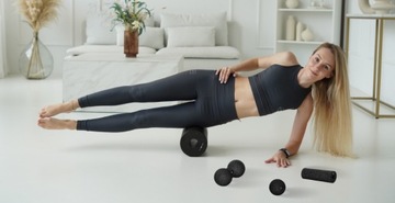 ROLLER PIŁKA GŁADKA DO MASAŻU MIĘŚNI W KARTONIKU EPP TWARDA 8 CM FIT.ME