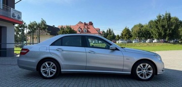 Mercedes Klasa E W212 Limuzyna 220 CDI BlueEFFICIENCY 170KM 2012 Mercedes-Benz Klasa E Mercedes-Benz Klasa E 220 BlueTEC 7G-TRONIC Elegance, zdjęcie 5