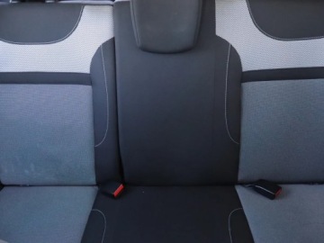 Dacia Duster I SUV Facelifting 1.2 TCe (Euro 6) 125KM 2017 Dacia Duster 1.2 TCe, Navi, Klima, Tempomat, zdjęcie 9