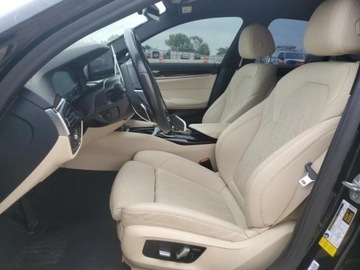 BMW Seria 5 G30-G31 2021 BMW Seria 5 2021 BMW 5 Series 530i Sedan 2.0 Benzyna 248KM, zdjęcie 6