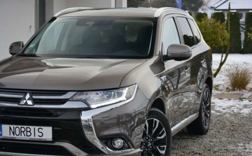 Mitsubishi Outlander III 2017 Mitsubishi Outlander Mitsubishi Outlander 2.0 4WD Top 2.0 Hybryda Plug-in, zdjęcie 15