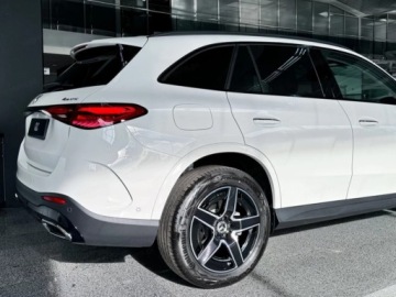 Mercedes GLC C254/X254 Coupe 2.0 200 204KM 2026 MERCEDES-BENZ GLC 200 4-Matic AMG Line 2.0(204KM) 2026, zdjęcie 14