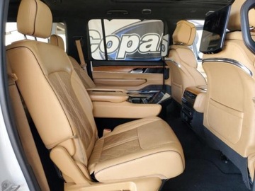 Jeep Wagoneer II 2022 Jeep Grand Wagoneer 2022 JEEP GRAND WAGONEER SERIES III 6.4 Benzyna 471KM, zdjęcie 10