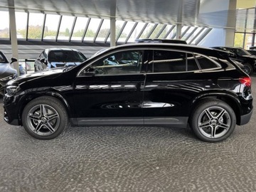 Mercedes GLA II Off-roader Facelifting 1.3 200 163KM 2025 MERCEDES-BENZ GLA 200 AMG Line Suv 1.3 (163KM) 2025, zdjęcie 1