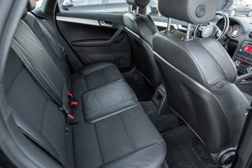 Audi A3 8P Hatchback 3d 1.8 TFSI 160KM 2009 Audi A3 Sportback 1.8 Turbo 160PS Quattro S-line Lift PółSkóry Rej.PL, zdjęcie 8