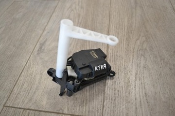 MOTOREK KRYT KOLEKTORU VW PASSAT B8 (3G2) 987096410 2015