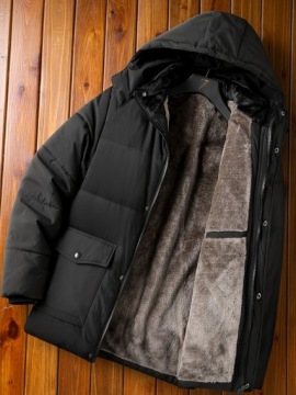 Теплый зимний зимний герцогство с капюшоном