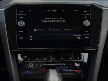 Volkswagen Passat B8 Variant Facelifting 2.0 TDI SCR 200KM 2022 Volkswagen Passat 2.0TDI 200KM 4x4 Business DSG SerwisASO Panorama Acc Led, zdjęcie 29