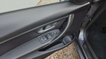BMW Seria 3 F30-F31-F34 Limuzyna Facelifting 2.0 320i 184KM 2016 BMW Seria 3 2,0 benzyna 184 KM NAVI Full LED automat X-drive zarejestrowany, zdjęcie 6
