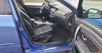 Renault Laguna III Grandtour Phase II 2.0 dCi 130KM 2014 Renault Laguna Renault Laguna 2.0dci 130KM R-link 2.0 Diesel 130KM, zdjęcie 9