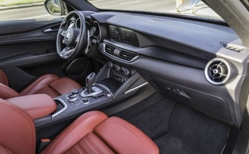 Alfa Romeo Stelvio SUV Facelifting 2.0 Turbo 280KM 2022 Alfa Romeo Stelvio Alfa Romeo Stelvio 2.0 Q4 280KM 2.0 Benzyna 280KM, zdjęcie 9