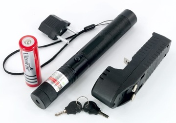 ЗЕЛЕНЫЙ ЛАЗЕР - ЗЕЛЕНЫЙ 303 - НАКЛАДКА ЗАРЯДНОГО УСТРОЙСТВА - ПОЛЬСКАЯ ПРОБКА