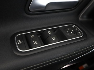 Mercedes CLA C118/X118 Shooting Brake 2.0 200d 150KM 2020 Mercedes CLA 200 automat full LED półskóra, zdjęcie 35