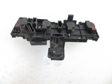 ВСТАВКА ФОНАРЯ ПРАВАЯ PASSAT B5 FL COMBI 3B9945258B