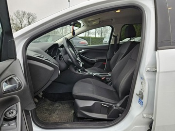 Ford Focus III Kombi Facelifting 1.0 EcoBoost 100KM 2018 Ford Focus 1,0 benzyna 101KM, zdjęcie 4