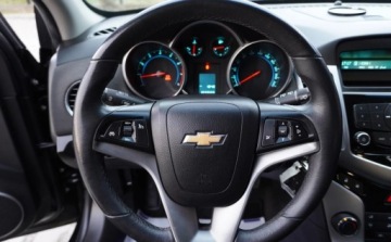 Chevrolet Cruze Sedan 1.6 16V DOHC 124KM 2012 Chevrolet Cruze Bezwypadkowy Serwisowany 1-Wlasciciel Klimatyzacja Tempoma, zdjęcie 18