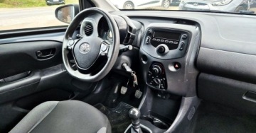 Toyota Aygo II Hatchback 3d Facelifting 1.0 VVT-i 72KM 2021 Toyota Aygo BENZYNA KLIMA 5 drzwi super oakzja POLECAMY Benzyna, zdjęcie 36