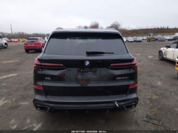 BMW X5 G05 2025 BMW X5 M60I 2025 4.4 Benzyna 523KM, zdjęcie 3