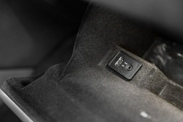 Maserati GranTurismo 2014 Maserati GranTurismo Bezwypadkowy. 460 KM, V8., zdjęcie 38