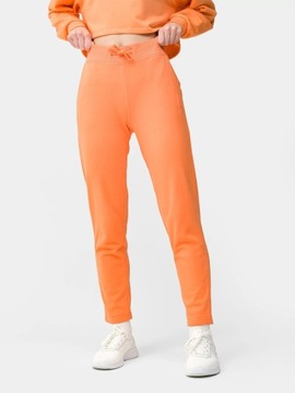 dresowe spodnie 4f damskie joggery bawełniane