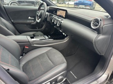 Mercedes CLA C118/X118 Shooting Brake Facelifting 1.3 180 136KM 2024 Mercedes-Benz CLA 180 Shooting Brake AMG Advanced PlusLedNavikameraSalon PL, zdjęcie 12