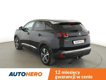 Peugeot 3008 II Crossover Facelifting  1.2 PureTech 130KM 2023 Peugeot 3008 Allure Pack Full LED PDC automat, zdjęcie 3