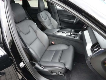 Volvo XC60 II 2022 Volvo XC 60 Inscription Navi Full Led Skora Alu 19 Panorama Kamera 2022, zdjęcie 10