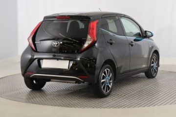 Toyota Aygo II Hatchback 3d Facelifting 1.0 VVT-i 72KM 2018 Toyota Aygo 1.0 VVT-i, Salon Polska, Skóra, Klima, zdjęcie 4