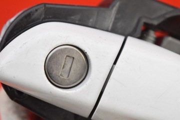 KLIKA LEVÝ PŘEDNÍ BÍLÁ 9802977380 OPEL CORSA F 19-