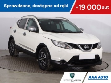 Nissan Qashqai II Crossover 1.2 DIG-T 115KM 2014 Nissan Qashqai 1.2 DIG-T, Klima, Klimatronic