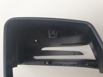 POUZDRO ZRCÁTKO PRAVÁ MERCEDES E 212