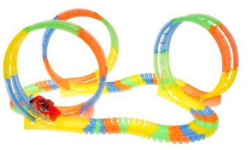 СВЕТЯЩАЯСЯ В ТЕМНОТЕ ТРЕК С 3 ПЕТЛЯМИ + АВТОМОБИЛЬ