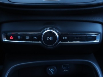 Volvo XC40 2019 Volvo XC40 T3, Salon Polska, Serwis ASO, Automat, zdjęcie 16