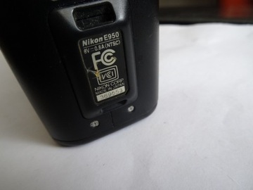 Цифровая камера Nikon CoolPix 950