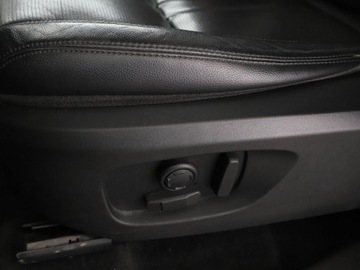 Land Rover Discovery Sport SUV 2.0 TD4 150KM 2017 Land Rover Discovery Sport 2.0d Automat HSE AWD, zdjęcie 34