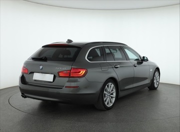 BMW Seria 5 F10-F11 Touring Facelifting 525d 218KM 2014 BMW 5 525d xDrive, 214 KM, 4X4, Automat, Skóra, zdjęcie 4