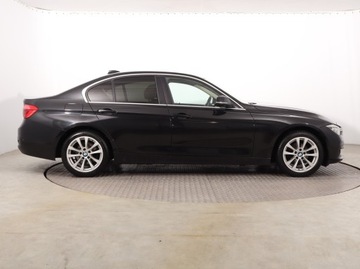 BMW Seria 3 F30-F31-F34 Limuzyna Facelifting 2.0 318d 150KM 2015 BMW 3 318 d, Salon Polska, Automat, Skóra, Navi, zdjęcie 5