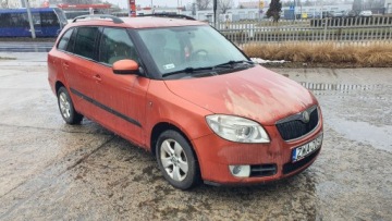 Skoda Fabia II Kombi 1.6 i 16V 105KM 2009 SKODA FABIA II AUTOMAT Combi (545) 1.6 105 KM, zdjęcie 16