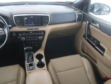 Kia Sportage IV SUV Facelifting 1.6 T-GDI 177KM 2020 Kia Sportage 1.6 T-GDI, Salon Polska, zdjęcie 7