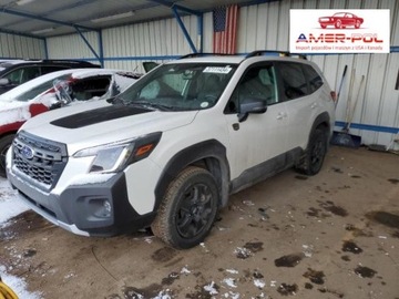 Subaru 2022 Subaru Forester 2022, 2.5L, 4x4, WILDERNESS, po gradobiciu