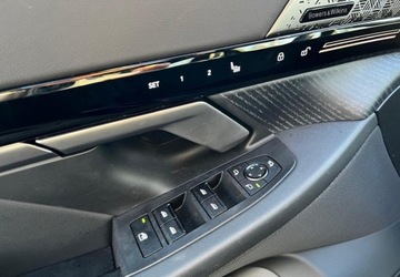 BMW Seria 5 G90-91 Sedan 2.0 20d 197KM 2024 BMW Seria 5 520d G60 197 KM Skretna tylna os Dealer BMW Bonkowscy, zdjęcie 25