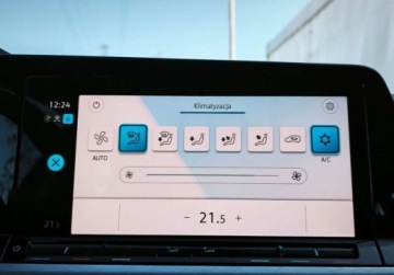 Volkswagen Golf VIII Variant 2.0 TDI 115KM 2024 Volkswagen Golf Variant Variant Life Pakiety, ACC, ergoActive z masazem i, zdjęcie 32