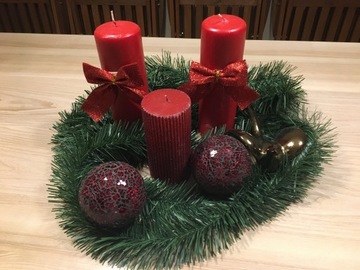 GIRLANDA ŁAŃCUCH dekoracje stroik sztuczny 1 x4,5m