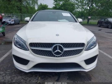 Mercedes Klasa C W205 2017 Mercedes-Benz Klasa C 2017 MERCEDES-BENZ C 300 2.0 Benzyna 241KM, zdjęcie 9